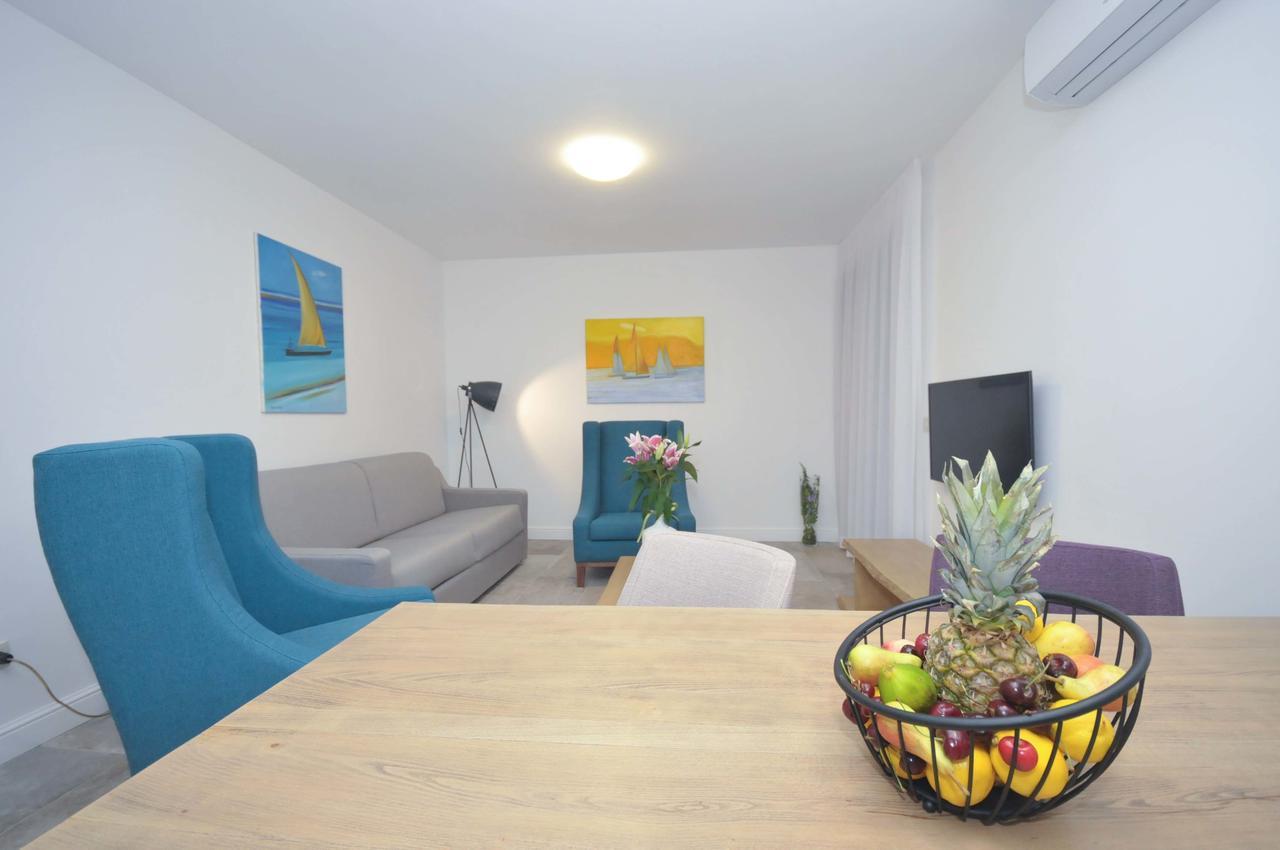 Corso Levante Luxury Suites Petrovac 外观 照片