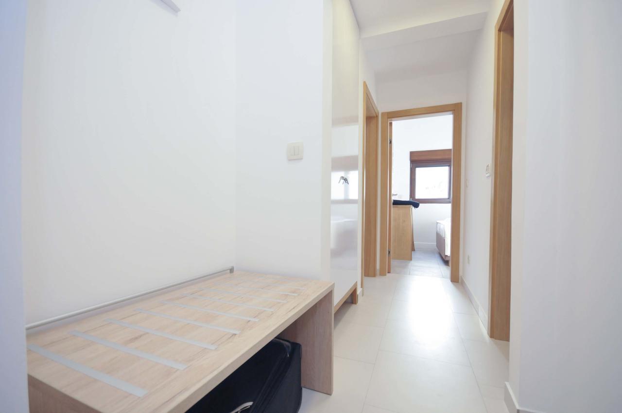 Corso Levante Luxury Suites Petrovac 外观 照片