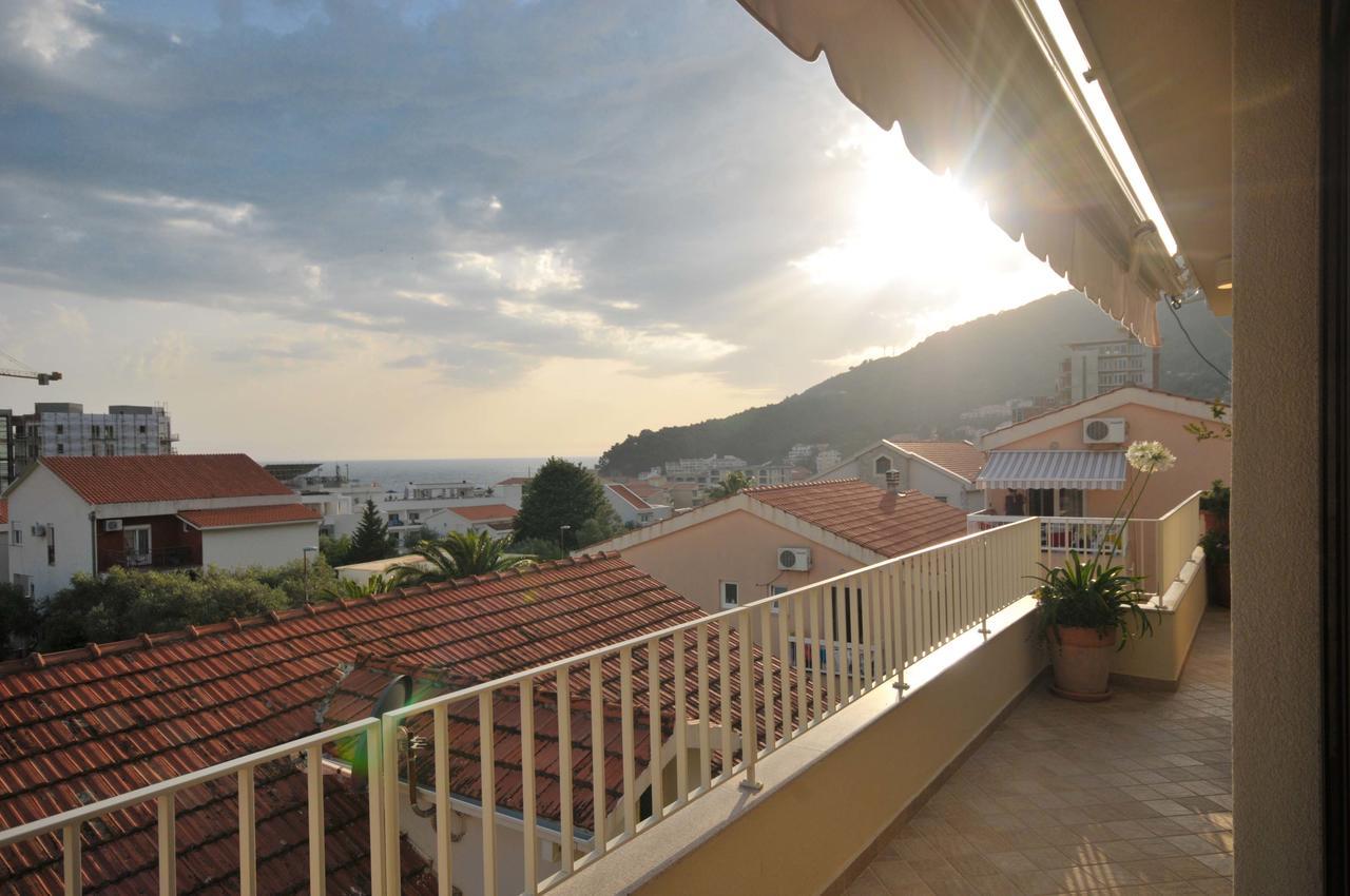 Corso Levante Luxury Suites Petrovac 外观 照片