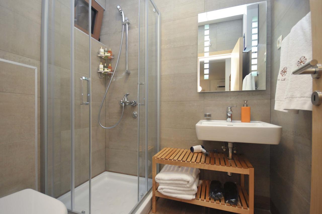 Corso Levante Luxury Suites Petrovac 外观 照片