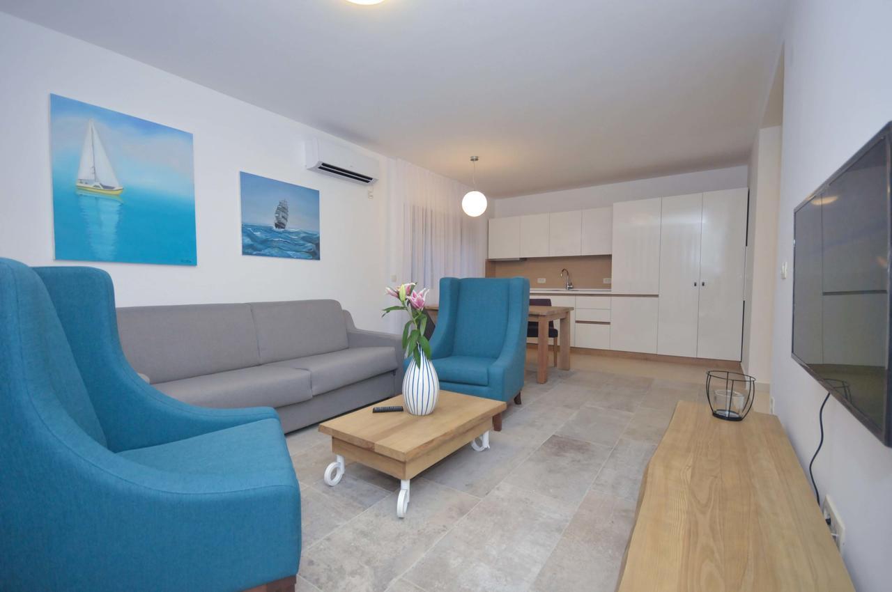 Corso Levante Luxury Suites Petrovac 外观 照片