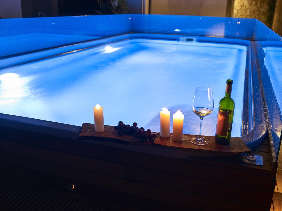 Corso Levante Luxury Suites Petrovac 外观 照片