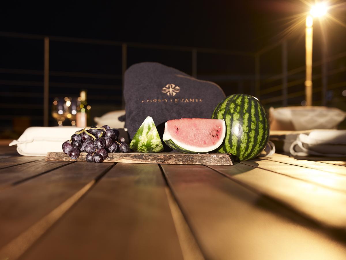 Corso Levante Luxury Suites Petrovac 外观 照片